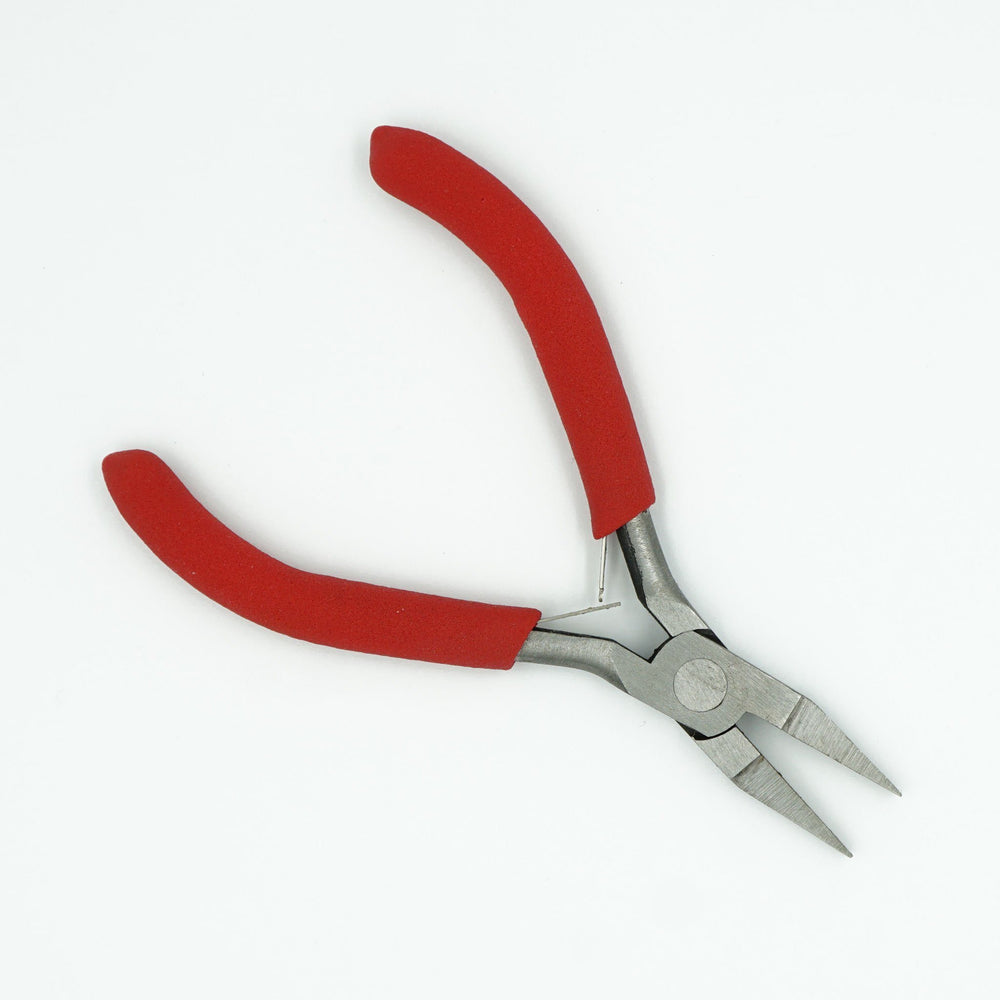 Flat Nose Plier image