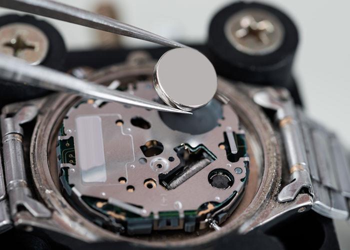 Girard Perregaux Battery Replacement image